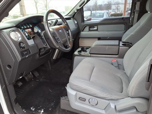 Used 2013 Ford F150 XLT w/ Luxury Equipment Group image 11