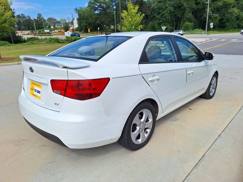 Used 2013 Kia Forte EX FWD image 6