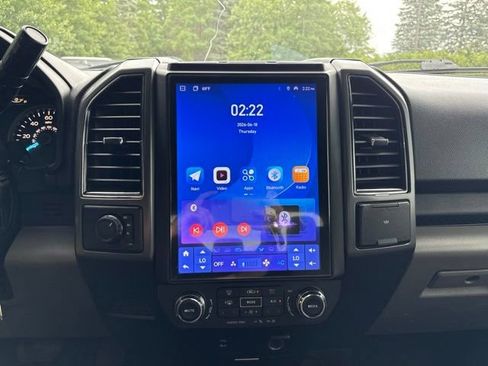 Used 2018 Ford F150 XLT AWD/4WD image 8