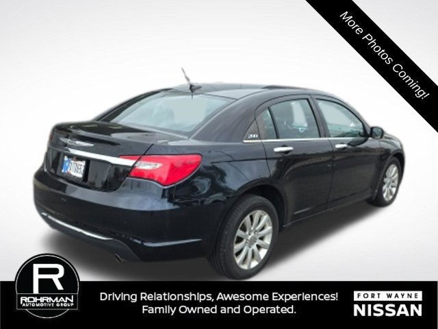 Used 2014 Chrysler 200 Limited w/ Sun/Sound Group FWD image 5