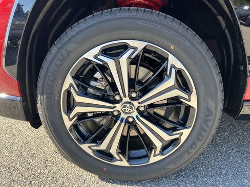 Certified 2025 Toyota RAV4 XSE image 12