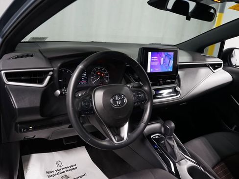 Used 2023 Toyota Corolla SE image 11