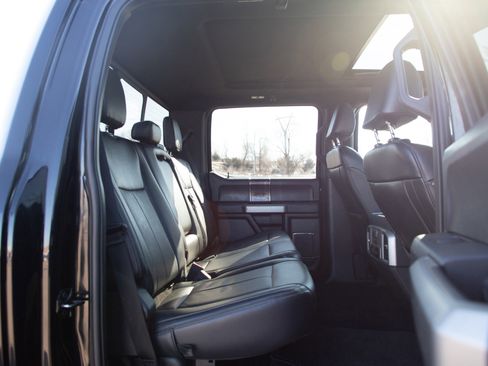 Used 2022 Ford F250 Lariat w/ Tremor Off-Road Package image 12