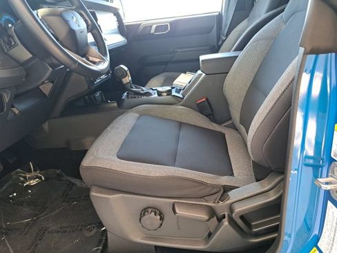 Used 2025 Ford Bronco Big Bend AWD/4WD image 22