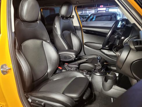 Used 2015 MINI Cooper S image 19