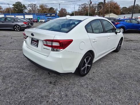 Used 2022 Subaru Impreza 2.0i Premium image 5