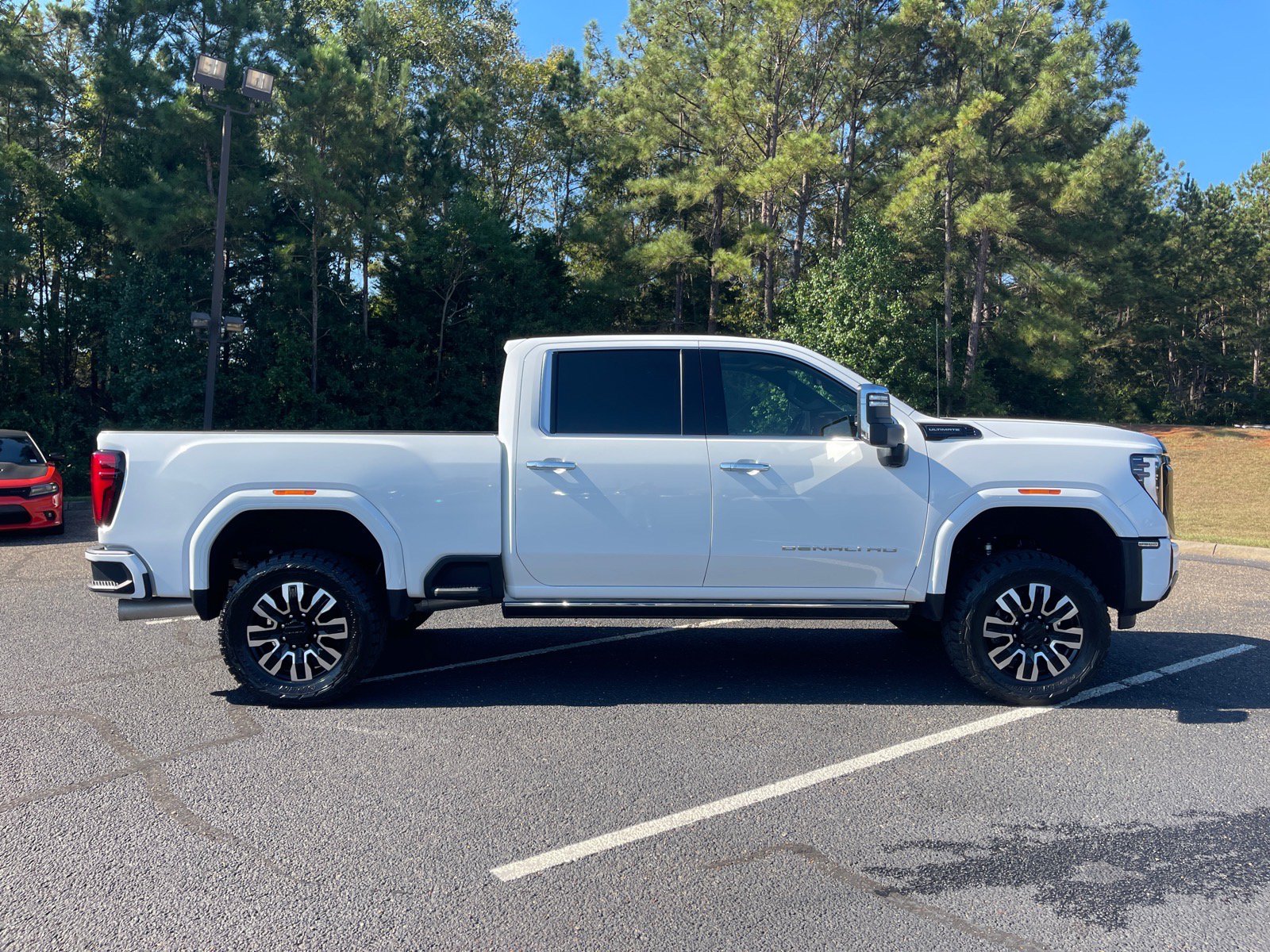 Used 2025 GMC Sierra 2500 Denali Ultimate w/ Max Trailering Package AWD/4WD image 21
