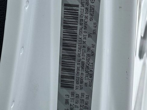 Used 2019 Jeep Wrangler Unlimited Rubicon image 31