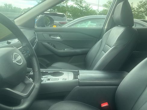 Used 2026 Nissan Rogue SL FWD image 10