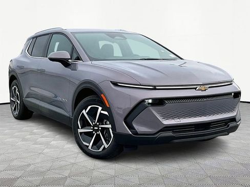 New 2026 Chevrolet Equinox EV LT AWD/4WD image 1