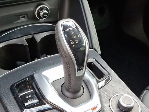 Used 2024 Alfa Romeo Stelvio Sprint image 15