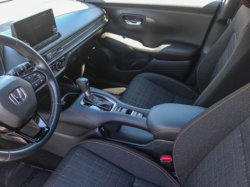 Used 2024 Honda HR-V Sport image 18