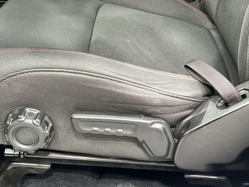 Used 2021 Jeep Wrangler Unlimited Rubicon w/ Cold Weather Group image 12