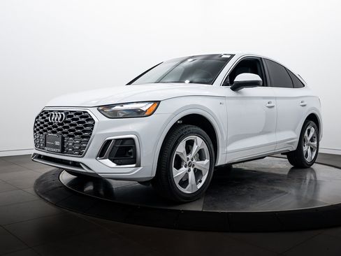 Certified 2024 Audi Q5 2.0T Premium Plus w/ Premium Plus Package AWD/4WD image 7