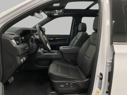 Used 2024 GMC Yukon XL Denali w/ LPO, Floor Liner Package AWD/4WD image 30