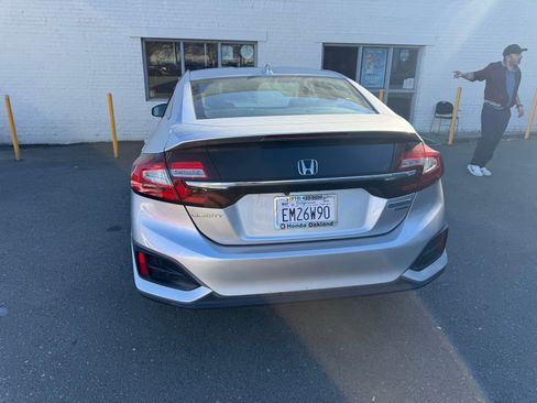 Used 2018 Honda Clarity Touring image 22
