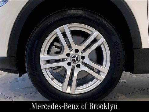 Used 2021 Mercedes-Benz GLB 250 4MATIC image 13