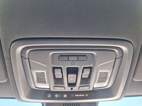 Used 2024 GMC Sierra 1500 AT4 w/ Technology Package image 19