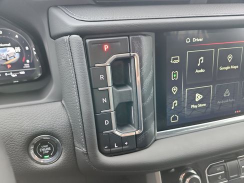 Used 2023 GMC Yukon Denali w/ Max Trailering Package AWD/4WD image 18