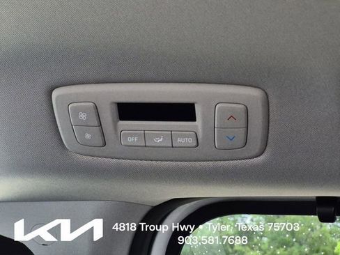 Used 2024 Kia Carnival SX Prestige FWD image 27