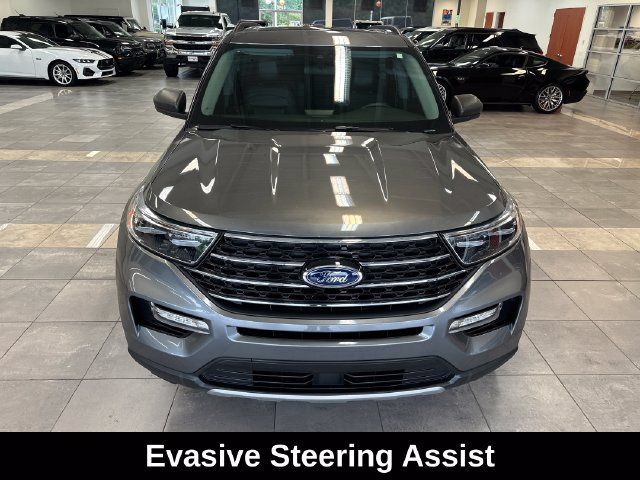 Used 2023 Ford Explorer XLT w/ Equipment Group 202A AWD/4WD image 22