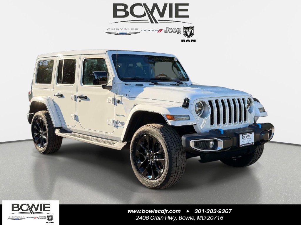 Used 2023 Jeep Wrangler Unlimited Sahara w/ Cold Weather Group AWD/4WD image 1