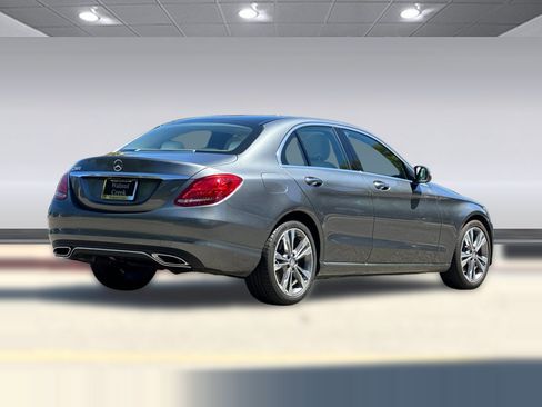 Used 2017 Mercedes-Benz C 300 Sedan image 9