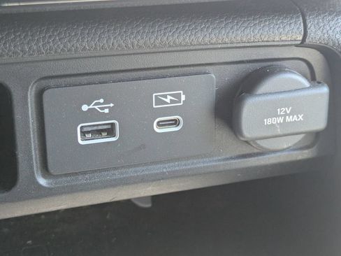 Used 2025 Honda Pilot EX-L image 28