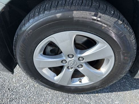 Used 2014 Toyota Sienna LE FWD image 9