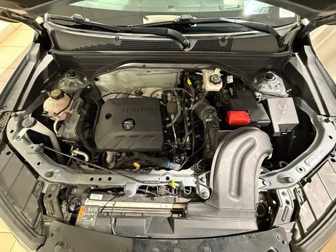 Used 2021 Chevrolet TrailBlazer RS w/ Technology Package image 10