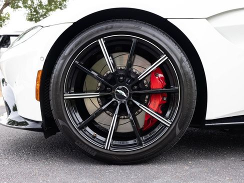 Used 2021 Aston Martin V8 Vantage Coupe image 42