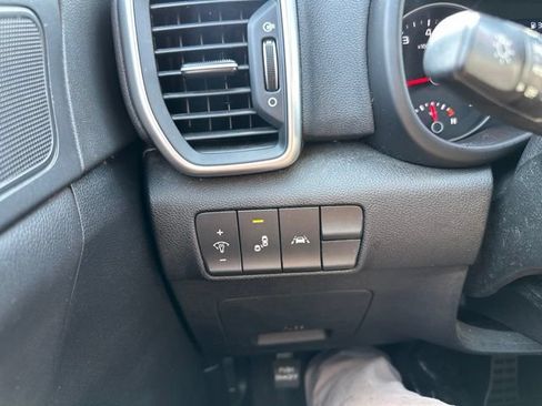 Used 2020 Kia Sportage S w/ S Sunroof Package FWD image 39