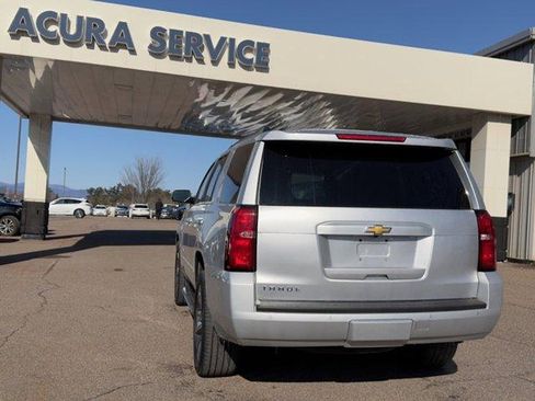 Used 2018 Chevrolet Tahoe LT w/ Luxury Package AWD/4WD image 5