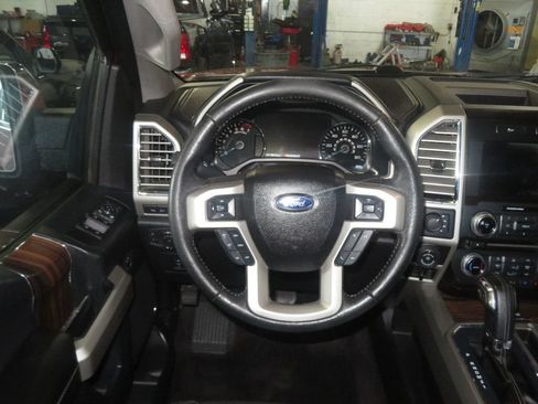 Used 2016 Ford F150 Lariat w/ Equipment Group 502A Luxury AWD/4WD image 37