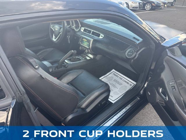 Used 2015 Chevrolet Camaro SS w/ SS Performance Package RWD image 34