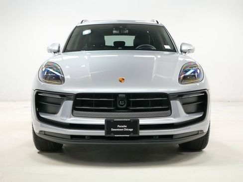 Used 2026 Porsche Macan AWD/4WD image 7