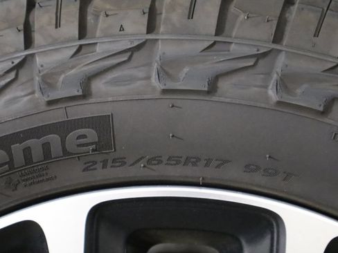 Used 2021 Jeep Compass Trailhawk AWD/4WD image 35