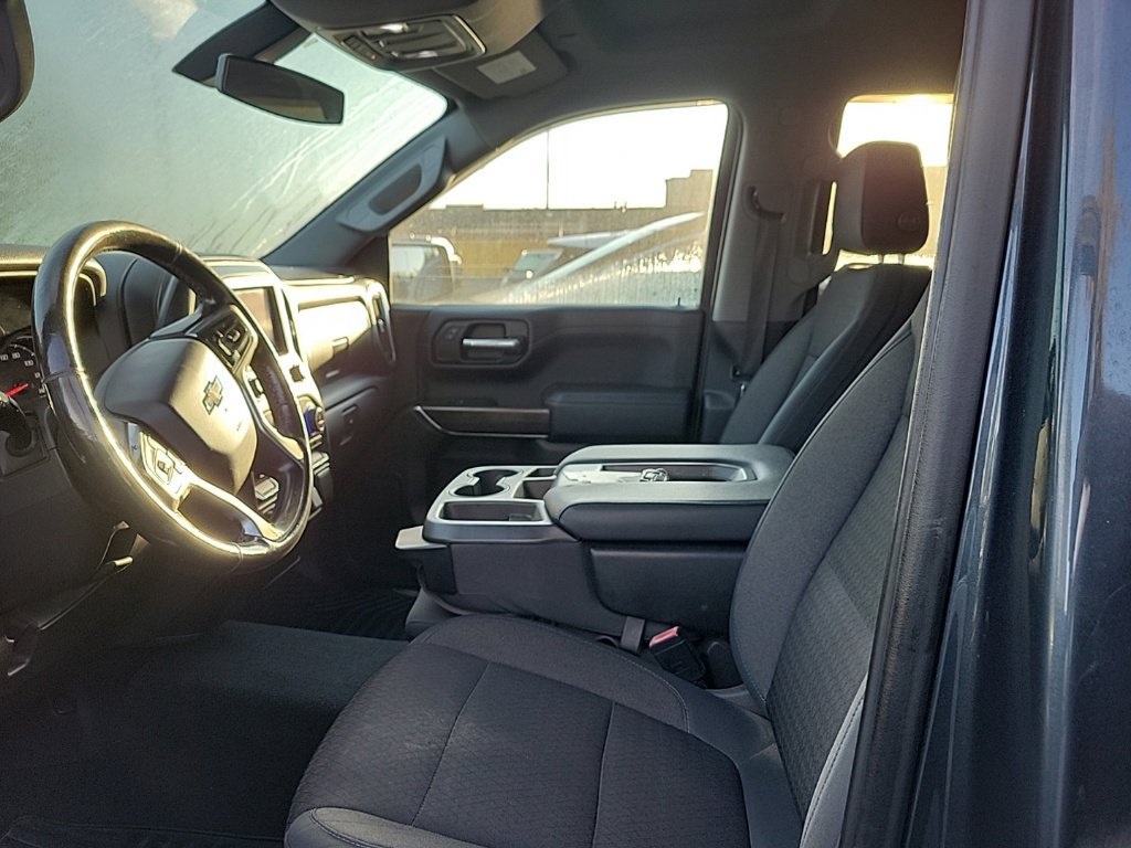Used 2019 Chevrolet Silverado 1500 RST AWD/4WD image 7