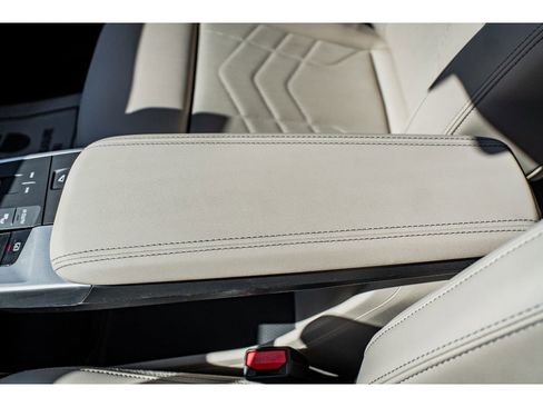 Used 2025 BMW X1 M35i w/ Premium Package image 19