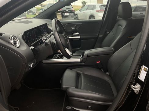 Used 2025 Mercedes-Benz GLA 250 image 10