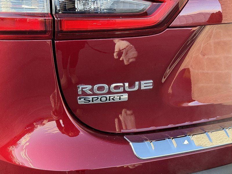 Used 2022 Nissan Rogue Sport SV AWD/4WD image 31