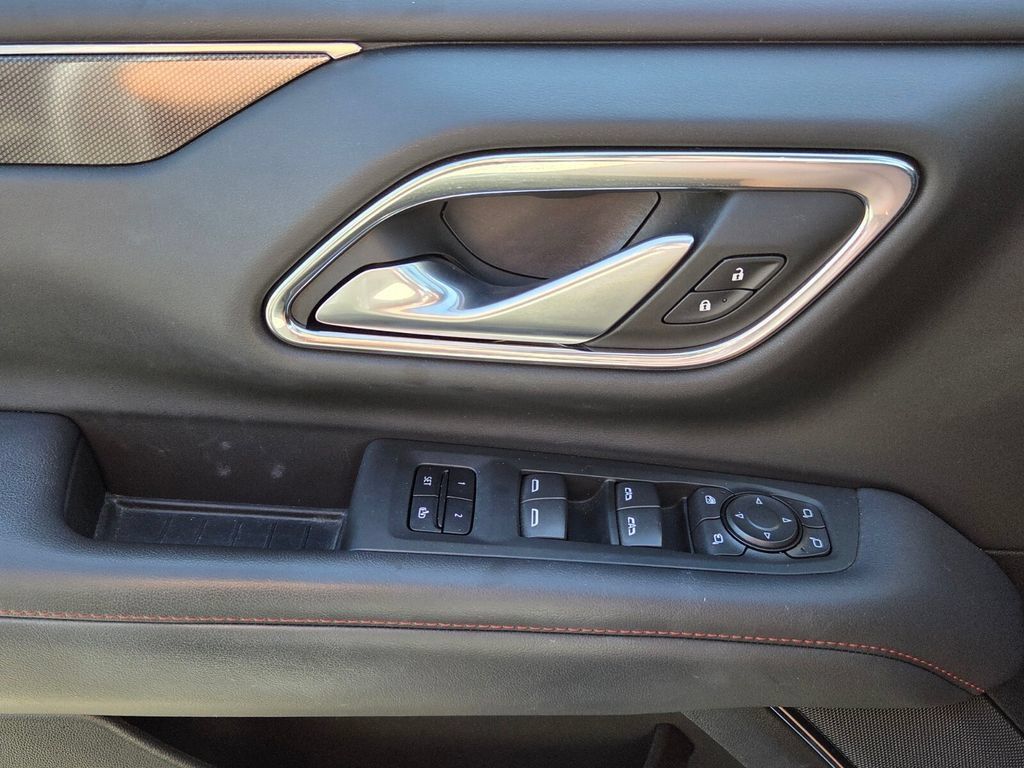 Used 2022 Chevrolet Tahoe RST w/ Luxury Package RWD image 30