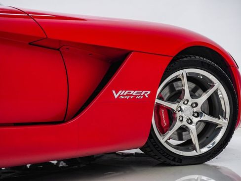 Used 2009 Dodge Viper SRT-10 w/ Protection Group RWD image 16