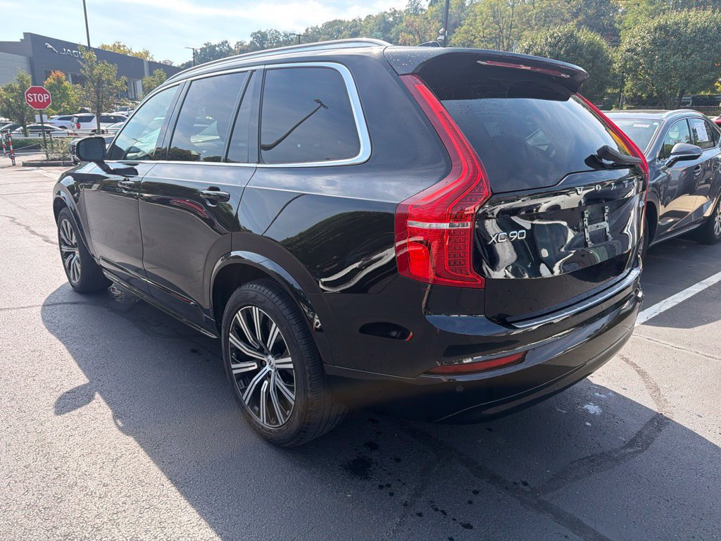 Used 2023 Volvo XC90 B5 Core w/ Protection Package Premier AWD/4WD image 2