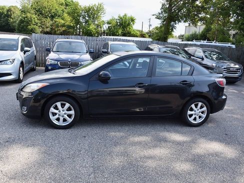 Used 2011 MAZDA MAZDA3 i Touring FWD image 3