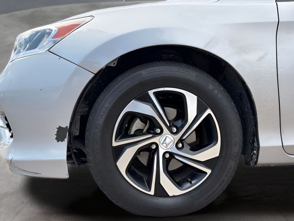 Used 2017 Honda Accord LX image 11