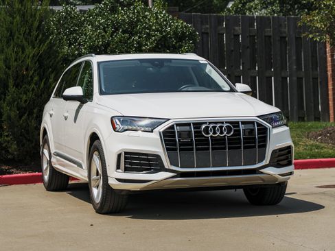 Used 2024 Audi Q7 2.0T Premium Plus AWD/4WD image 2