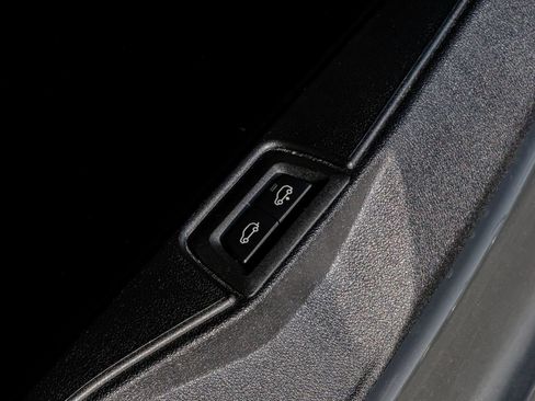 Used 2023 BMW X7 M60i w/ Executive Package AWD/4WD image 67