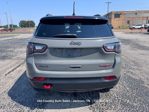 Used 2022 Jeep Compass Trailhawk w/ Trailhawk Elite Group AWD/4WD image 8