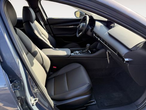 New 2026 MAZDA MAZDA3 2.5 Turbo Sedan w/Premium Plus image 19